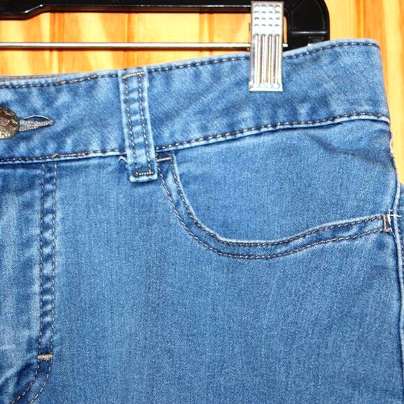 Riders by Lee Denim Capri Pants - Size 12 Medium - Picture 3 of 9